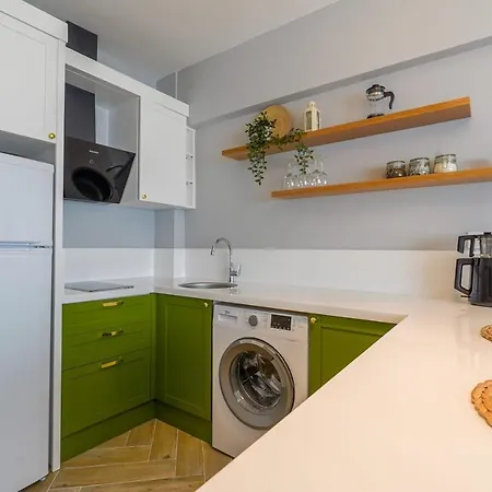 Flat Near In Muratpasa Αττάλεια